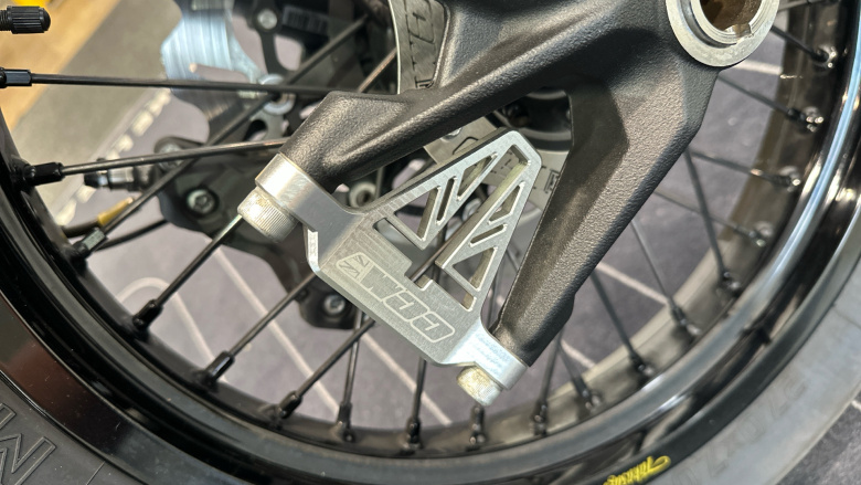 Ccm Spitfire Classic Tracker (23MY)